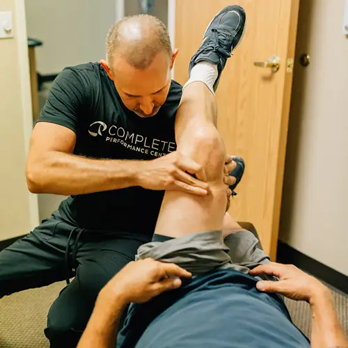 Chiropractor Thousand Oaks CA Chris Alvarez